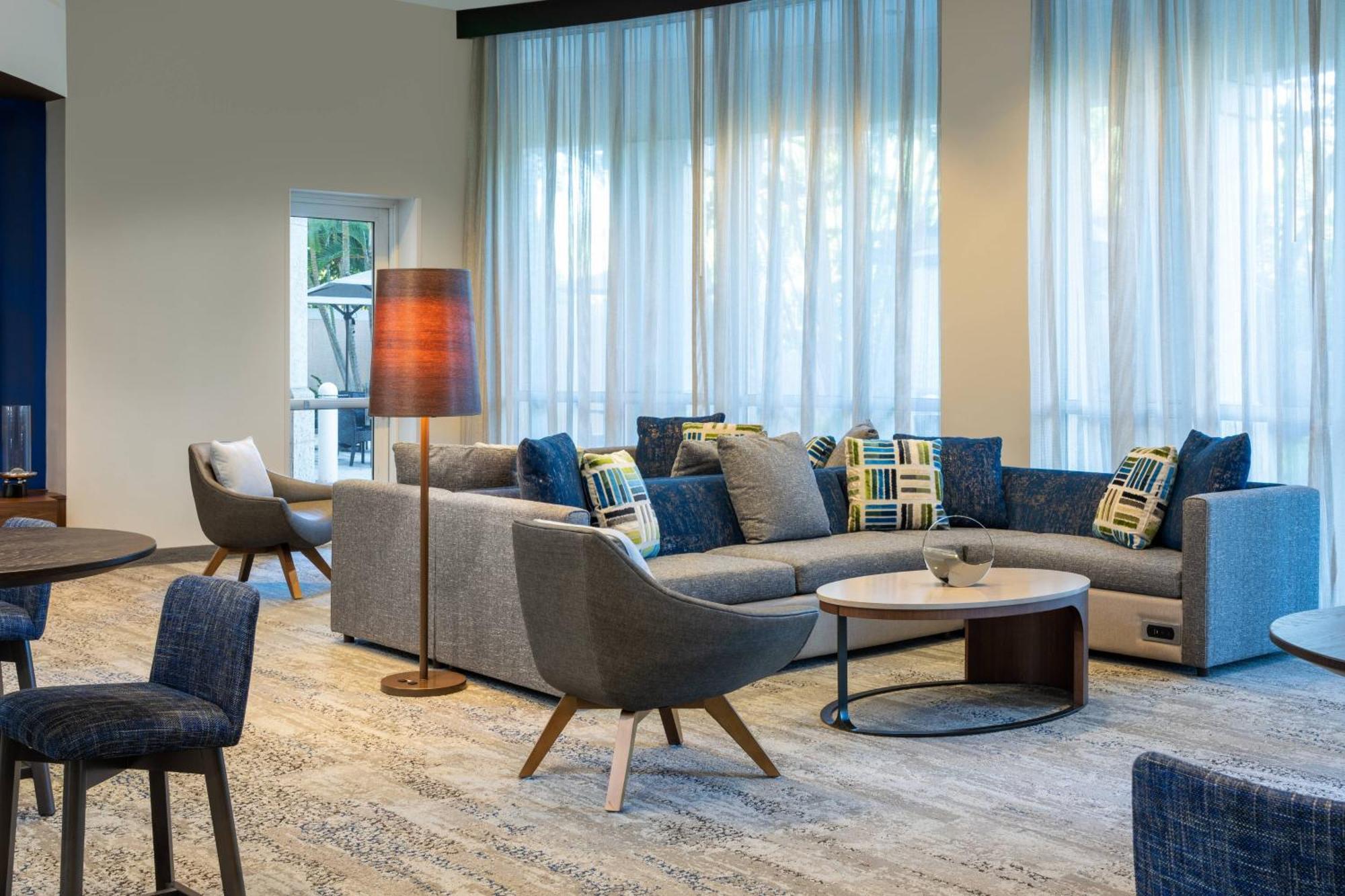 דניה ביץ' Courtyard By Marriott Fort Lauderdale Airport & Cruise Port מראה חיצוני תמונה