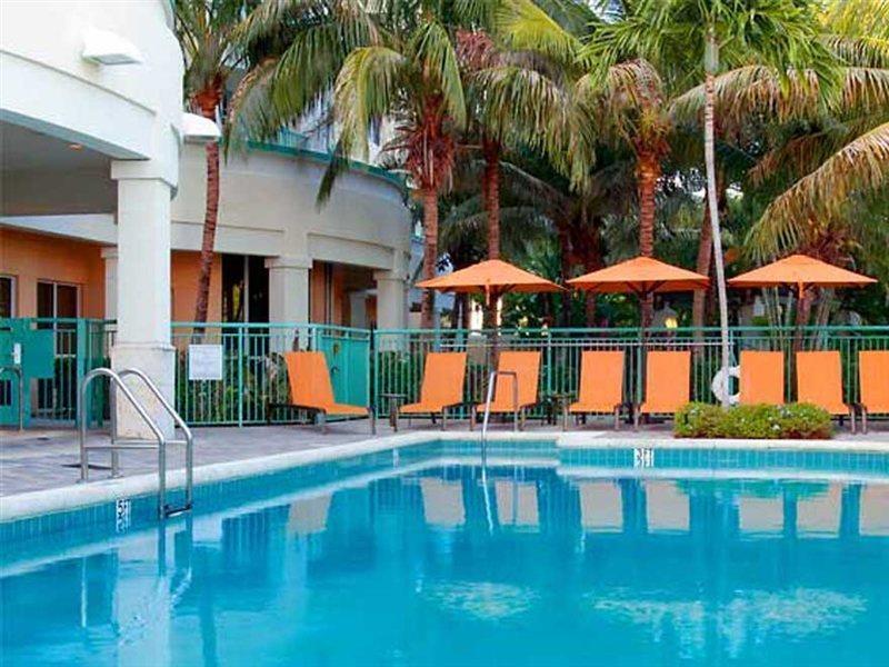 דניה ביץ' Courtyard By Marriott Fort Lauderdale Airport & Cruise Port מראה חיצוני תמונה