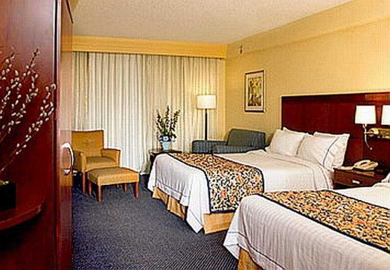 דניה ביץ' Courtyard By Marriott Fort Lauderdale Airport & Cruise Port חדר תמונה
